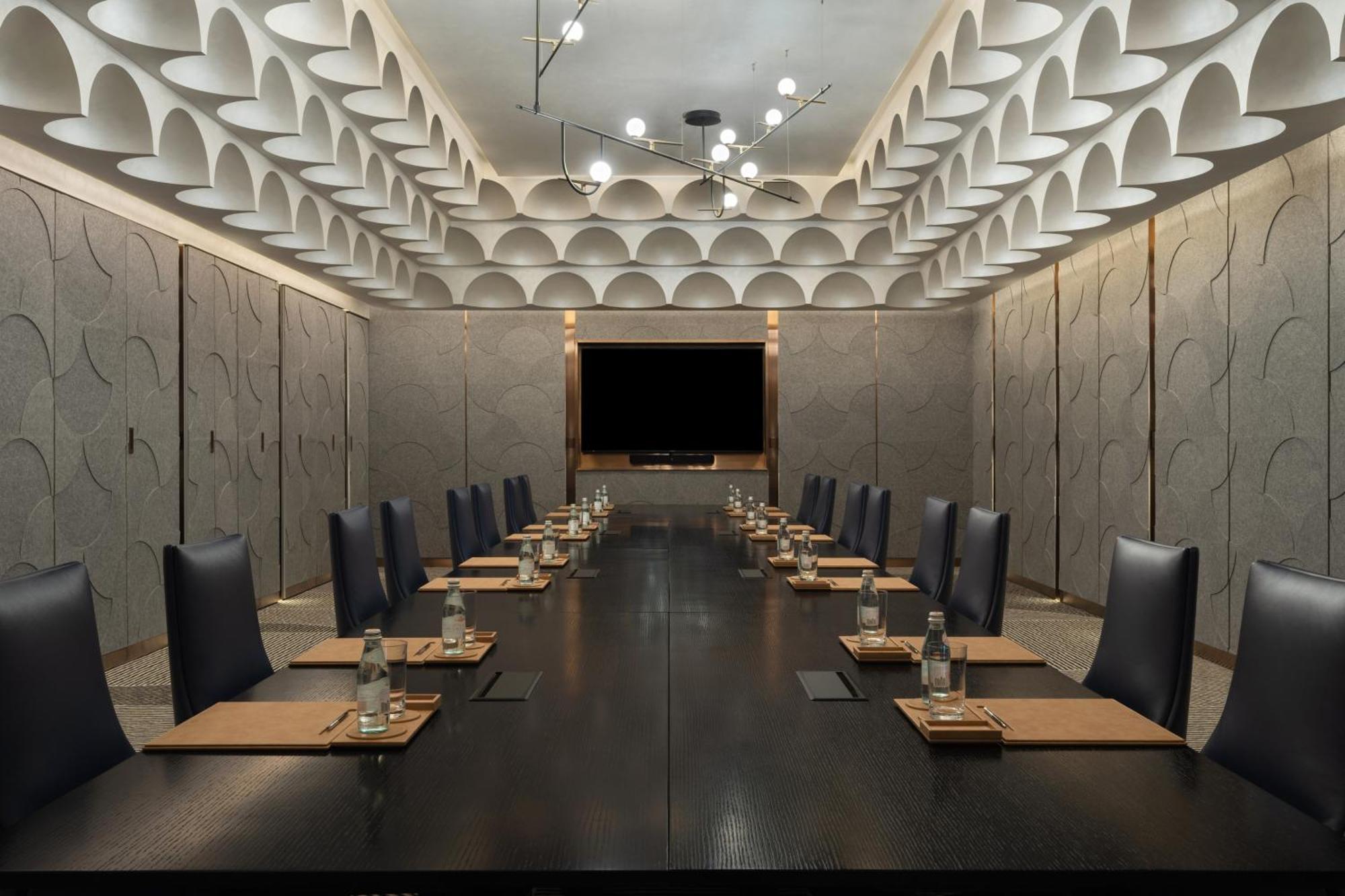 מלון So/ Uptown דובאי מראה חיצוני תמונה The meeting room